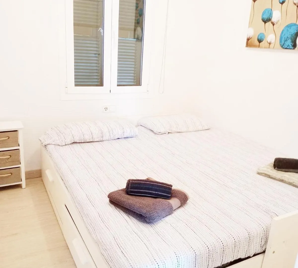 קאלה אן בלאנס Apartamento Con Terraza Y Jacuzzi, Zona Ciutadella דירה קאלה אן בלאנס