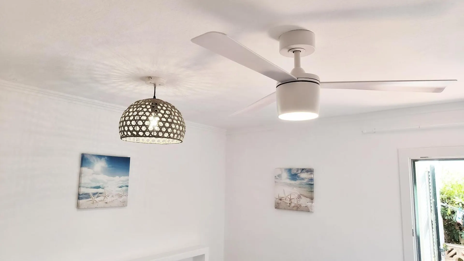 קאלה אן בלאנס Apartamento Con Terraza Y Jacuzzi, Zona Ciutadella ספרד